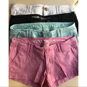 👉🏽5 for 1 Mossimo Supply Co Low Rise Shorts